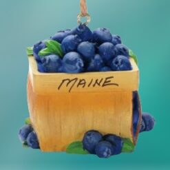 Blueberies-in-Basket-Resin-Ornament_Christmas_Vacation_Shop_Bar_Harbor_Maine