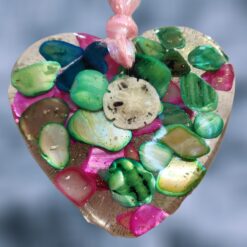 Green-Pink-and-Blue-Abalone-Shells-with-Sand-Dollar-Heart-of-the-Sea-Shell-Ornament_Christmas_Vacation_Shop_Bar_Harbor_Maine