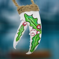 Holly-on-White-Painted-Lobster-Claw-Ornament_Christmas_Vacation_Shop_Bar_Harbor_Maine