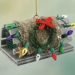 Lobster-Trap-with-Lights-and-Wreath-Wood-Ornament_Christmas_Vacation_Shop_Bar_Harbor_Maine